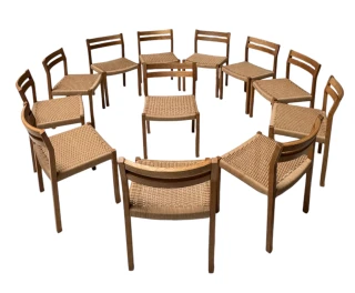 Set of 12 Mid-Century Modern 401 Dining Room Chairs by Niels Otto Møller, 1970s